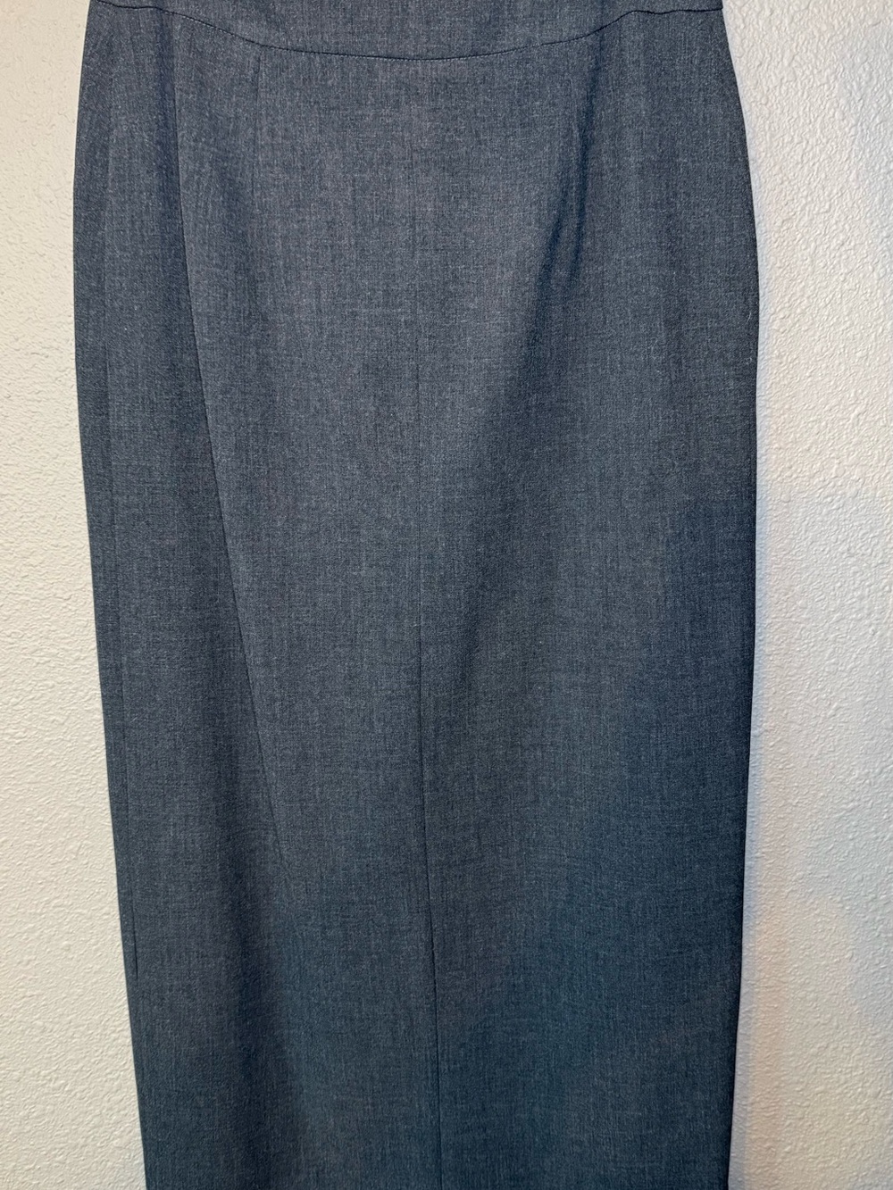 Made in France Tailored Maxi Pencil Skirt in Charcoal Gray - sz M/6, front slit
